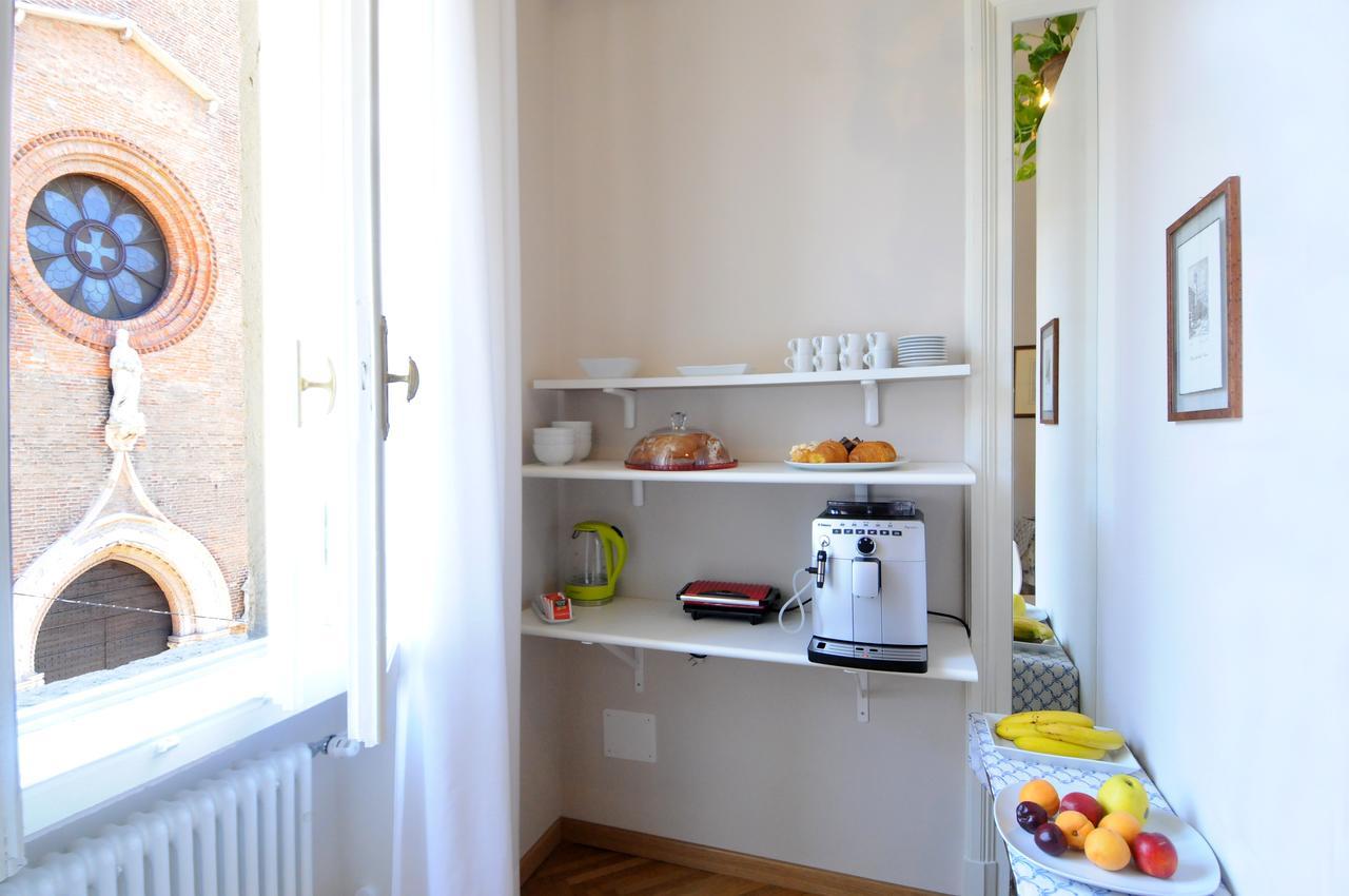 B&B Cangrande Di Danese-Viviani Verona Buitenkant foto