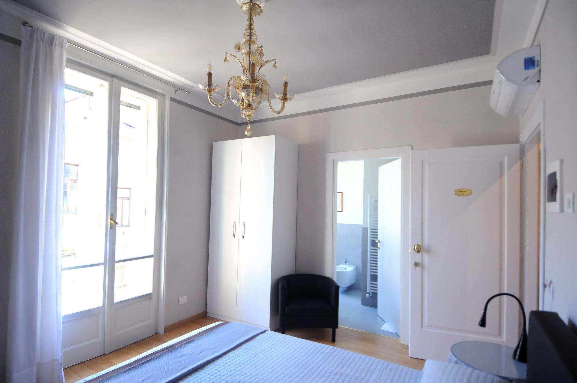 B&B Cangrande Di Danese-Viviani Verona Buitenkant foto